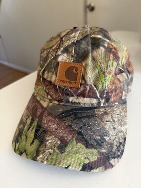 Carhartt Realtree Camo Hat with Leather Logo Patch - Green/Brown/Tan